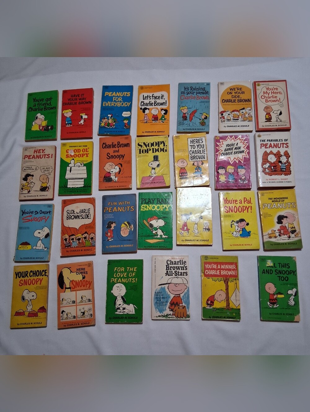 Peanuts Pocket Book Lot - Colorful Vintage Charlie Brown Covers & Snoopy 50s 70s